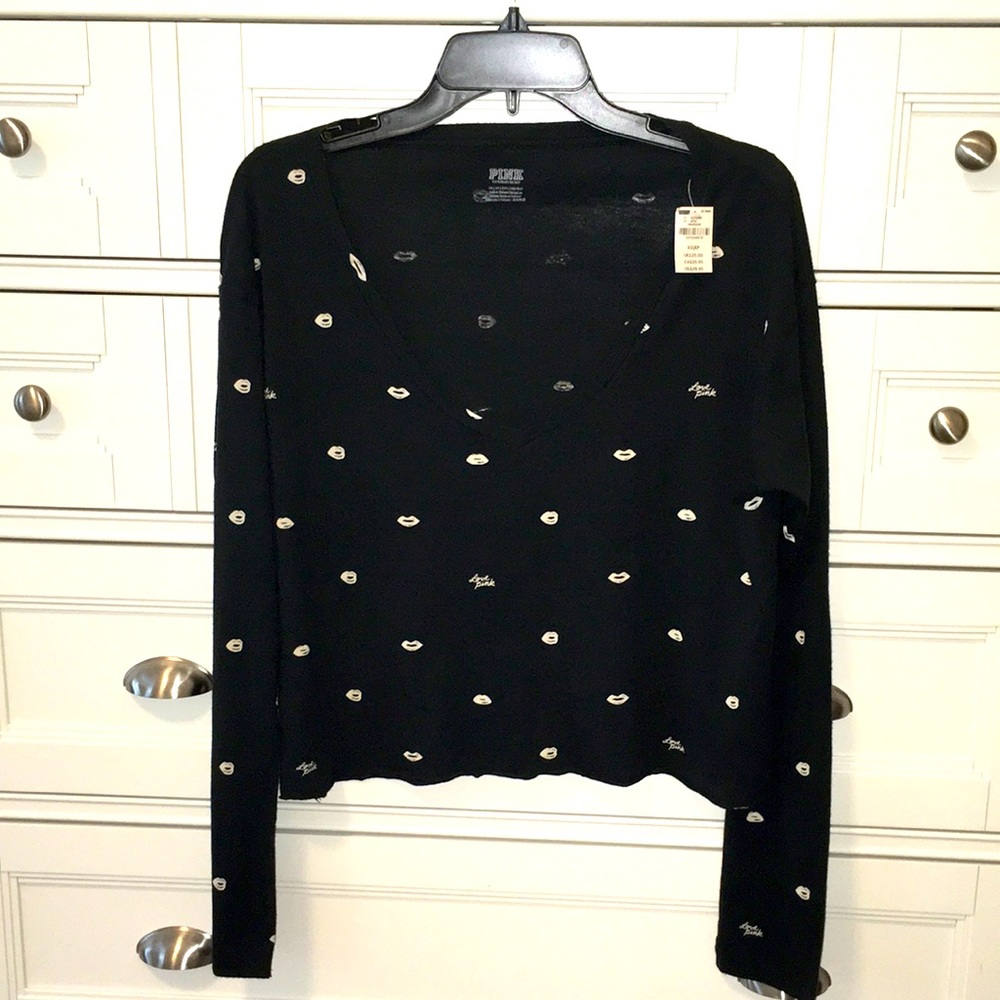 Victoria’s Secret-NWT-Logo-CropTop-Long Sleeves-V-neck-Size Extra Small